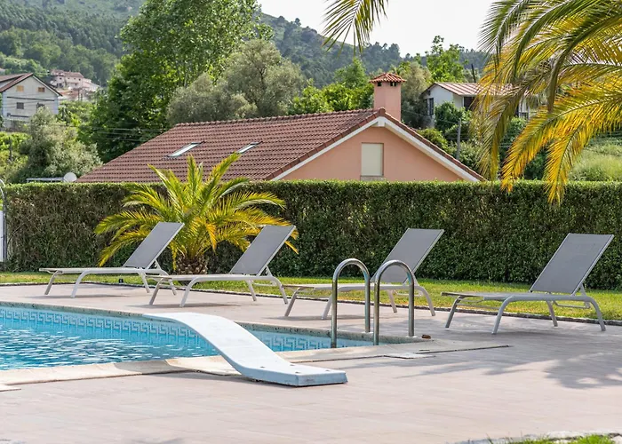 Вилла Refugio Do Ermal Виейра-ду-Минью