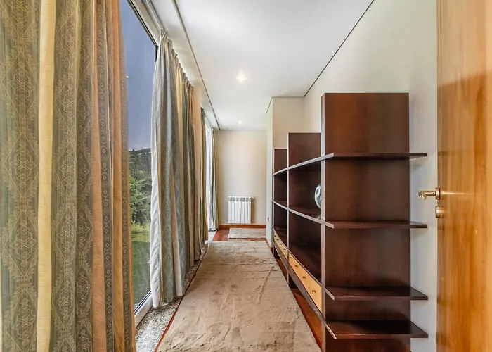 Вилла Refugio Do Ermal