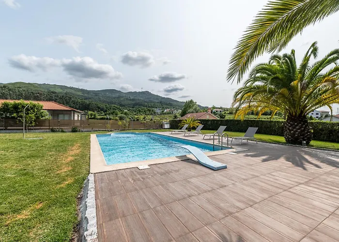 Refugio Do Ermal * Виейра-ду-Минью